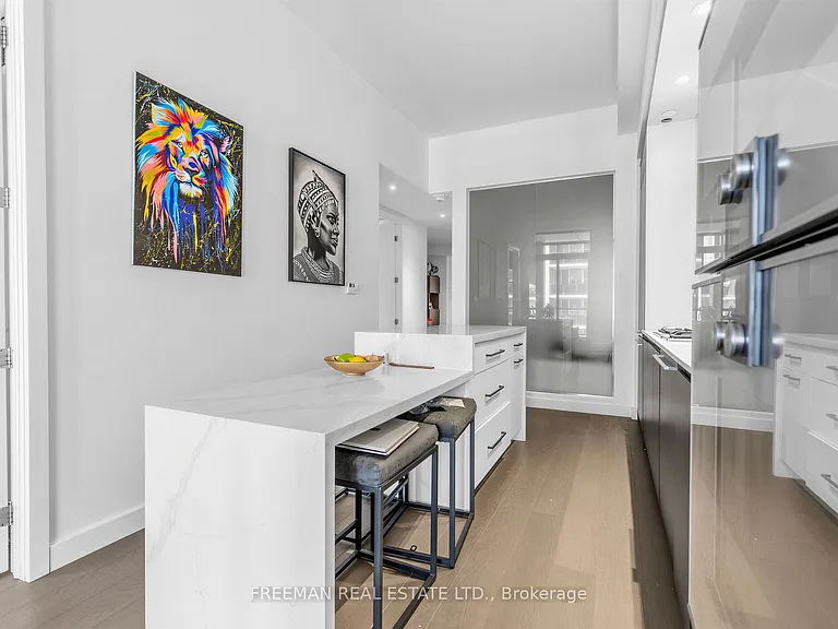 81 Wellesley St E #608 — Photo 13