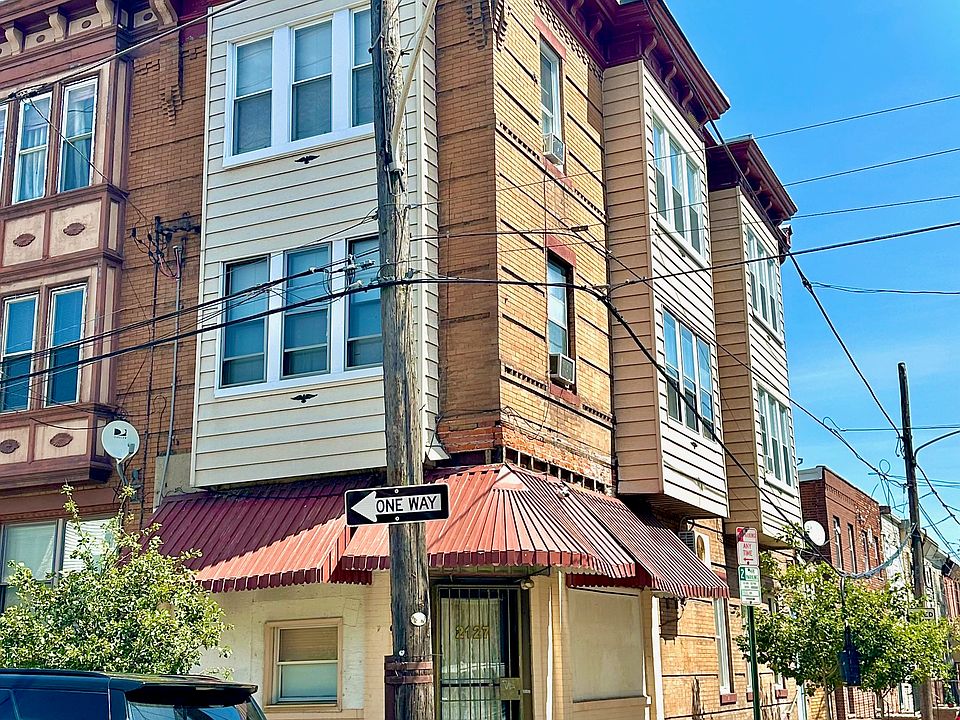 Corner property provides extra light