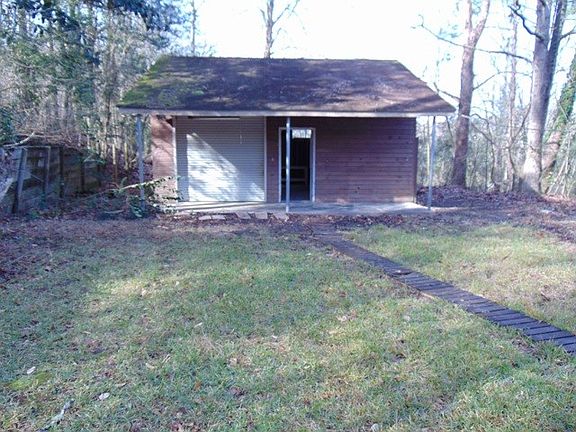 3rd image of 106 Arbor Ln