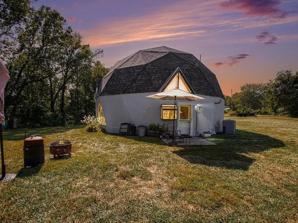 15805 B Hwy, Smithville, MO 64089