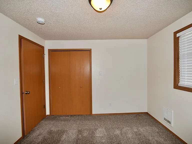 117 E 14th Ave #3 — Photo 13