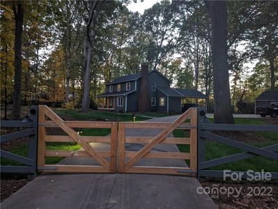 3001 Fairforest Dr #2, Matthews, NC, 28104
