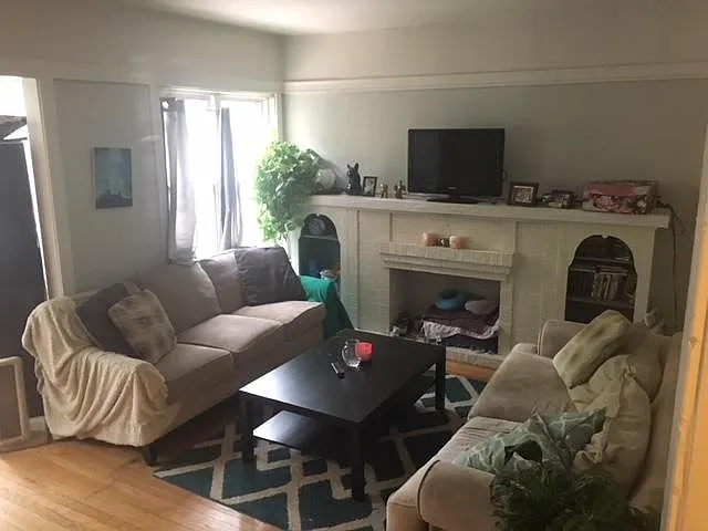 640 W Roscoe St #1W — Photo 5