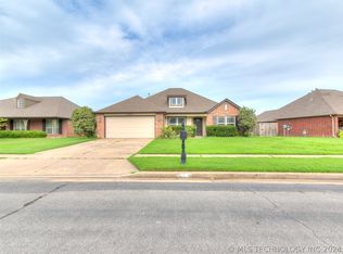 10408 N 117th East Ave, Owasso, OK 74055