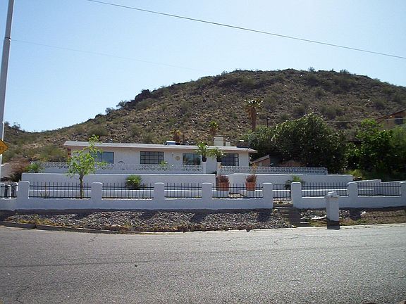 3rd image of 10841 N 14th Ave