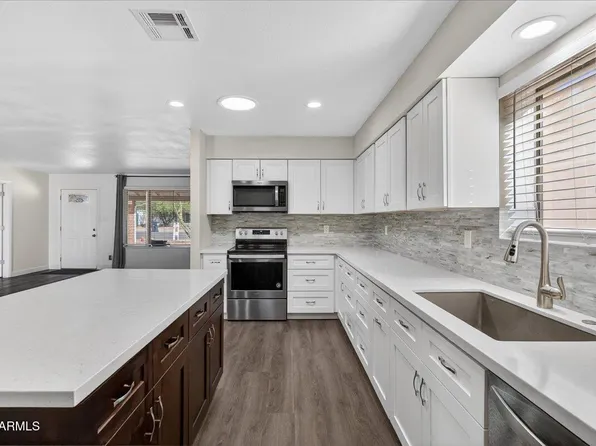8725 E JACKRABBIT Road, Scottsdale, AZ 85250