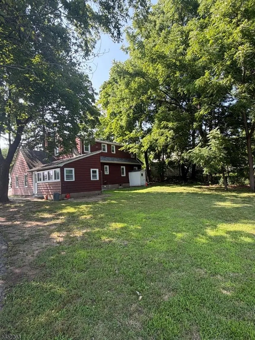 3 bed, 2.0 bath, $3,950 — Photo 2