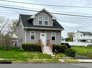 204 Somerset St, Ewing, NJ 08638