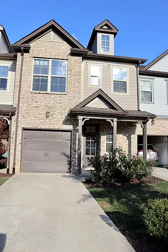 2595 Wellesley Square Dr Photo 1 2595 Wellesley Square Dr Photo 1