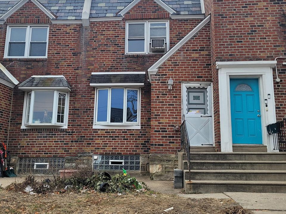 1st image of 2712 Knorr St