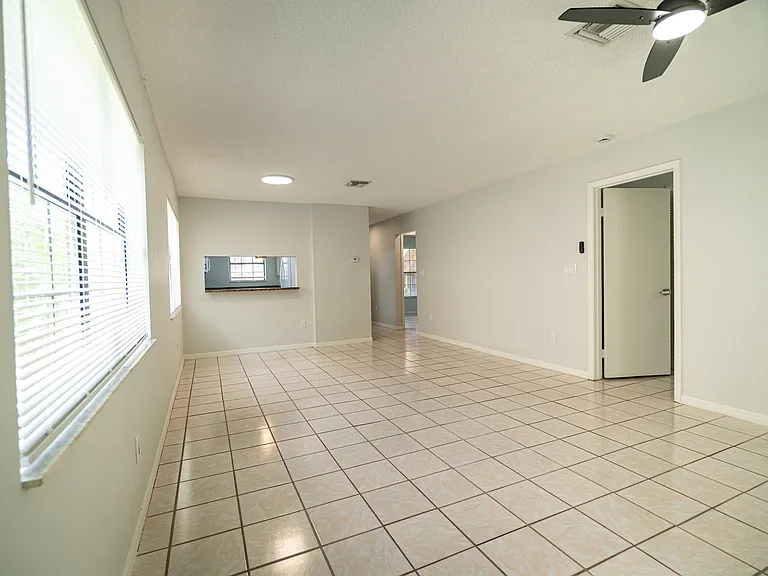 5254 Treetops Dr — Photo 16
