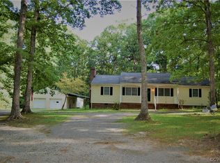 2959 Holly Grove Dr, Bumpass, VA 23024