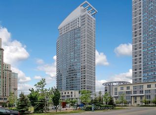 36 Lee Centre Dr #PENTHOUSE 105, Toronto, ON
