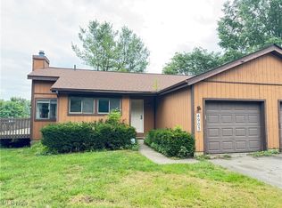 4903 Fishcreek Rd, Stow, OH 44224