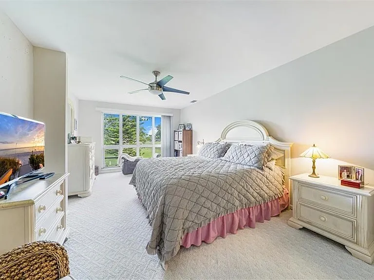 402 Bristle Cone Ln #2 — Photo 14