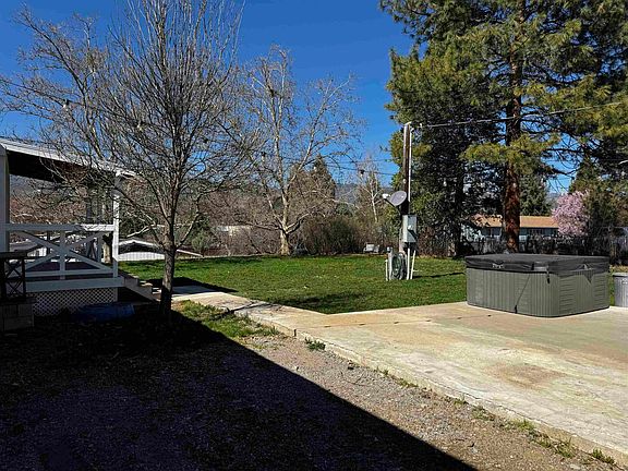 3rd image of 215 Arroyo Dr