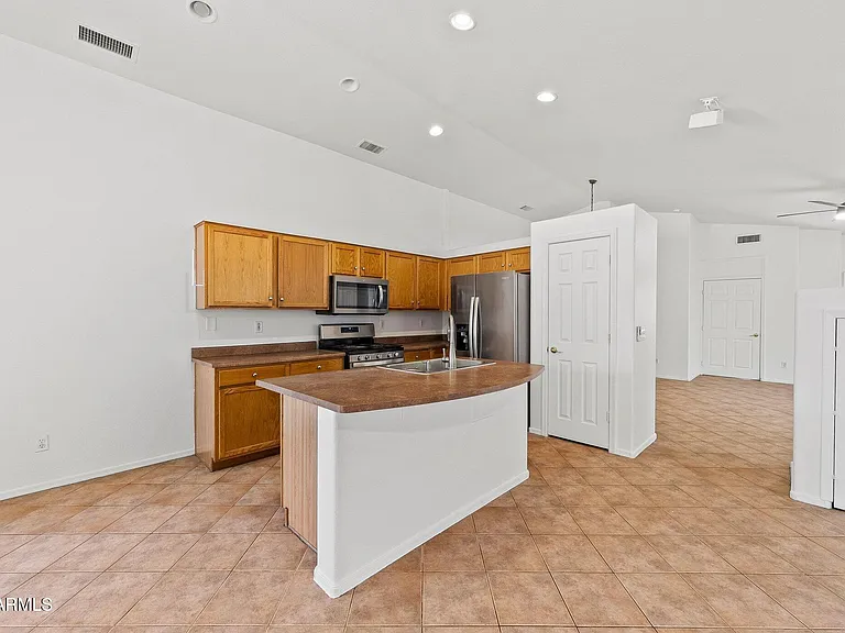 17534 W Coyote Trail Dr — Photo 12