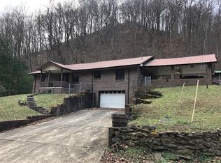 685 Big Shelby Crk, Jenkins, KY 41537