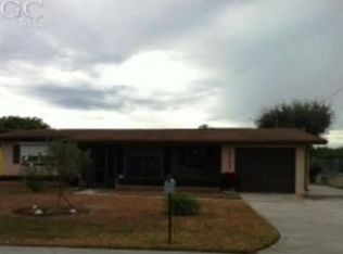 1321 Thompson St, North Fort Myers, FL 33903