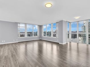 1228 Marinaside Cres #1803, Vancouver, BC V6Z 2W4