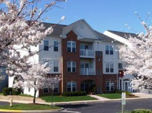 6109 Springwater Pl, Frederick, MD 21701
