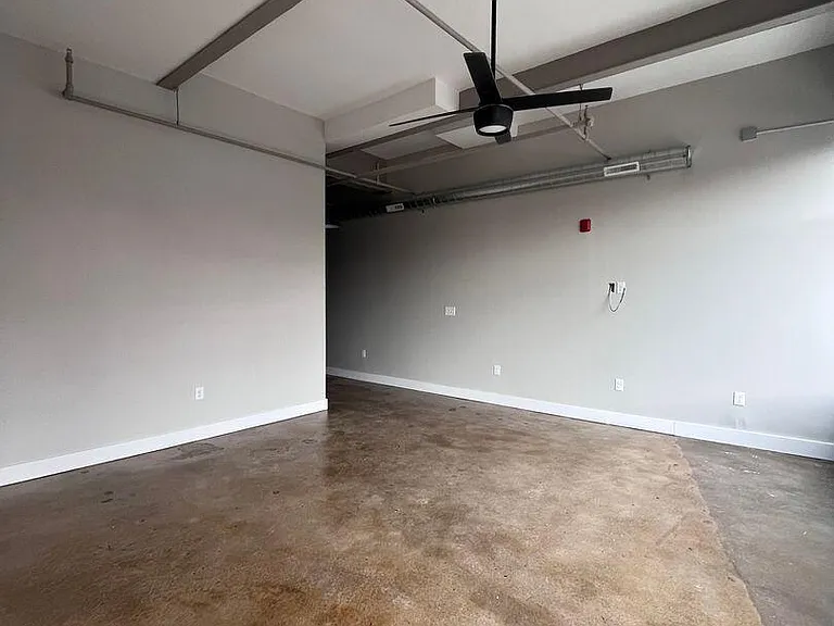 419 Campbell Ave SW #201 — Photo 7