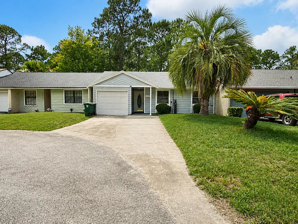 3335 Catamaran Way