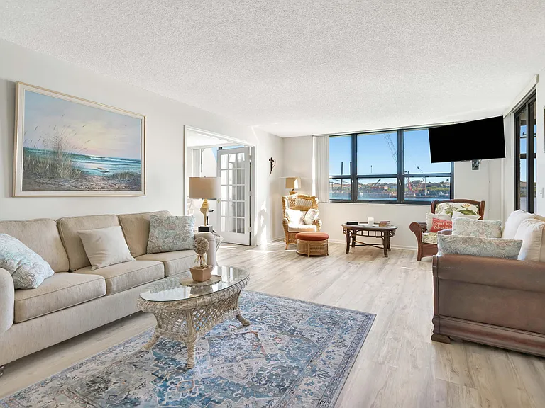 1542 Jupiter Cove Dr #104 — Photo 24
