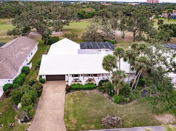 3746 Torrey Pines Blvd, Sarasota, FL 34238