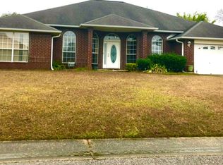 2215 Dovefield Rd, Pensacola, FL 32534