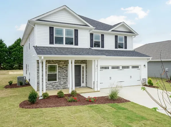 546 Middleton Ct, Sanford, NC 27330