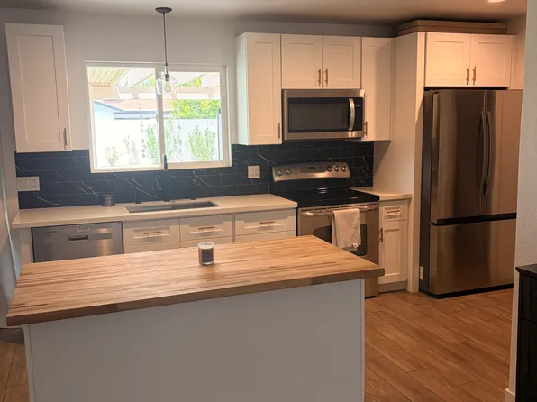 3664 W Oakland St, Chandler, AZ 85226