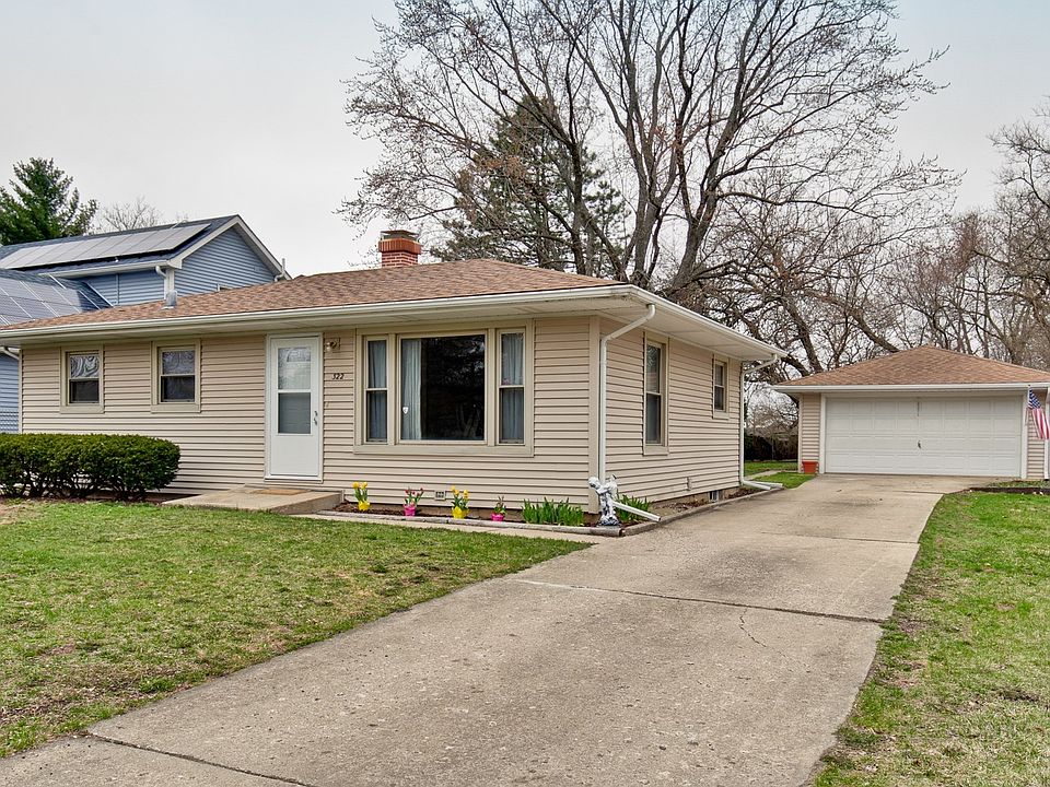 Adorable in-Town Ranch with full basement