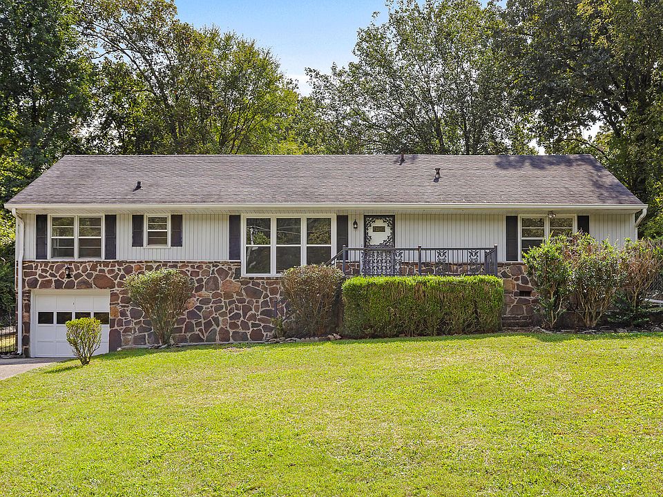 1st image of 1510 S Seminole Dr