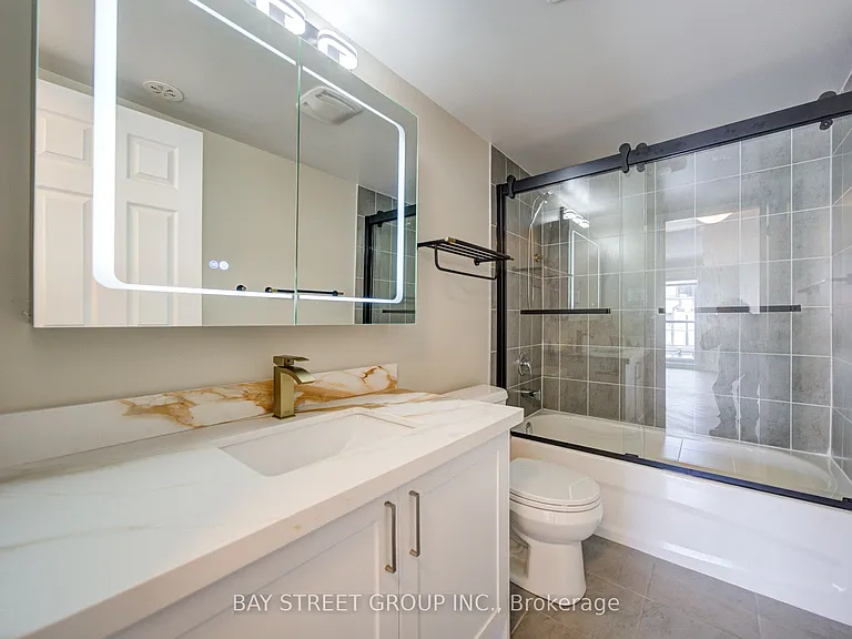 626 Rexdale Blvd #3 — Photo 26