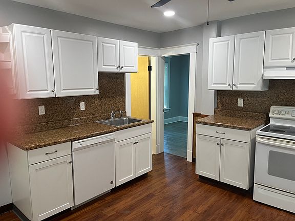 3rd image of 125 Gridley St
