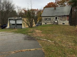 661 Eastern Ave, Augusta, ME 04330