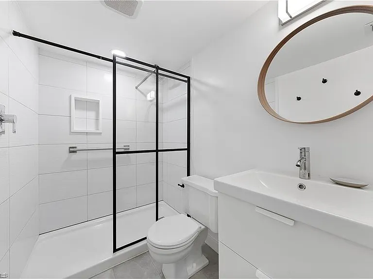 72 7th St S #310 — Photo 13