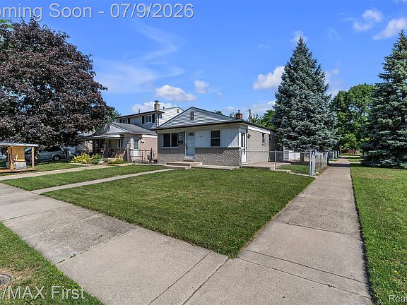 2nd image of 11363 Coolidge Ave