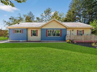 13 Walker Valley Rd, Pine Bush, NY 12566