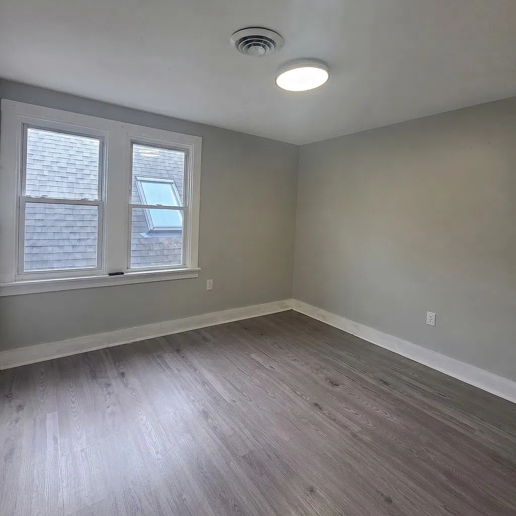 2 bed, 823 sqft, $1,650 — Photo 1