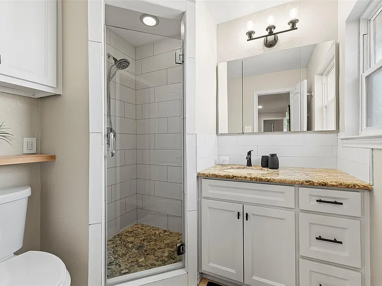 6031 McKnight St — Photo 23