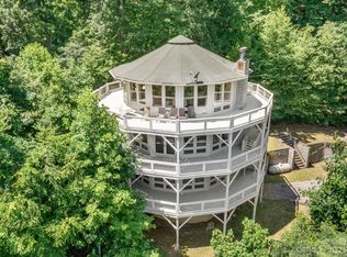 39 Rising Sun Rd, Candler, NC 28715