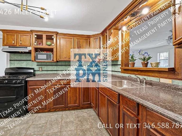 7426 Miley St — Photo 8