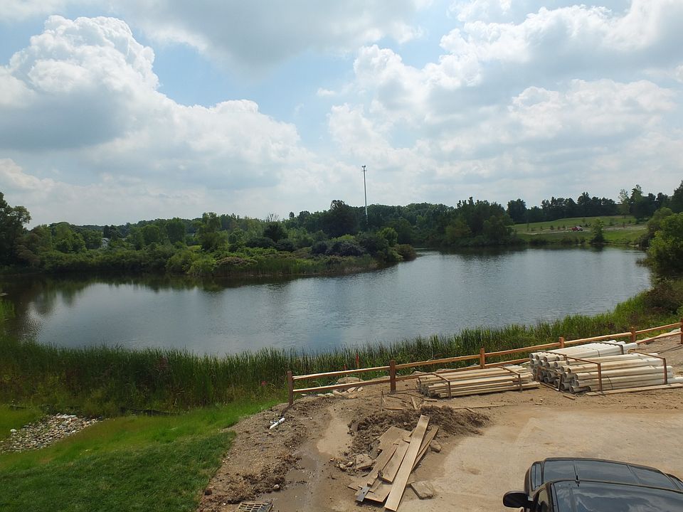 View looking east on Silverbell Lake