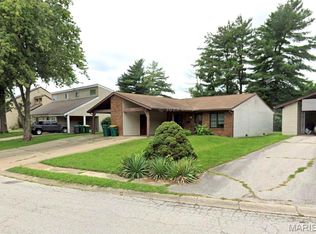 815 N Cherry St, O'Fallon, IL 62269