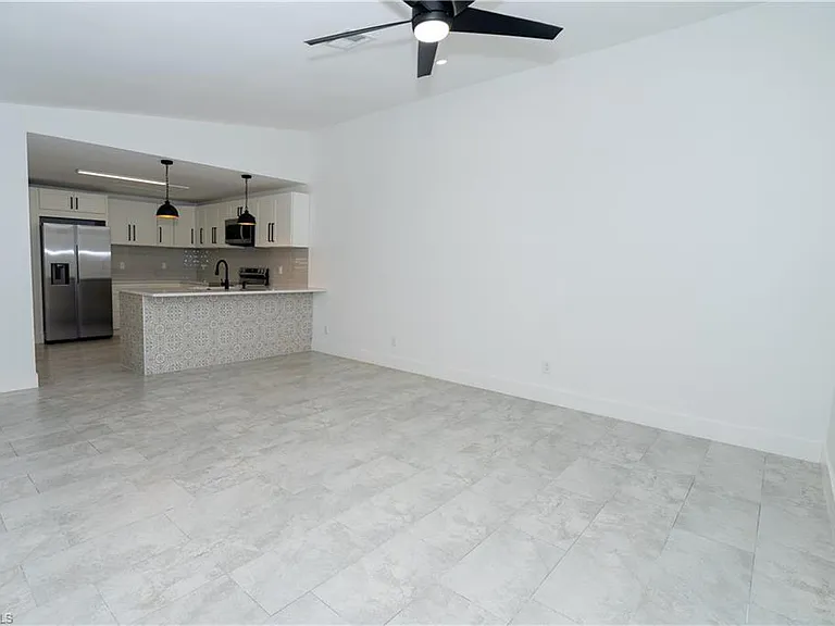 6306 Royal Woods Dr — Photo 11