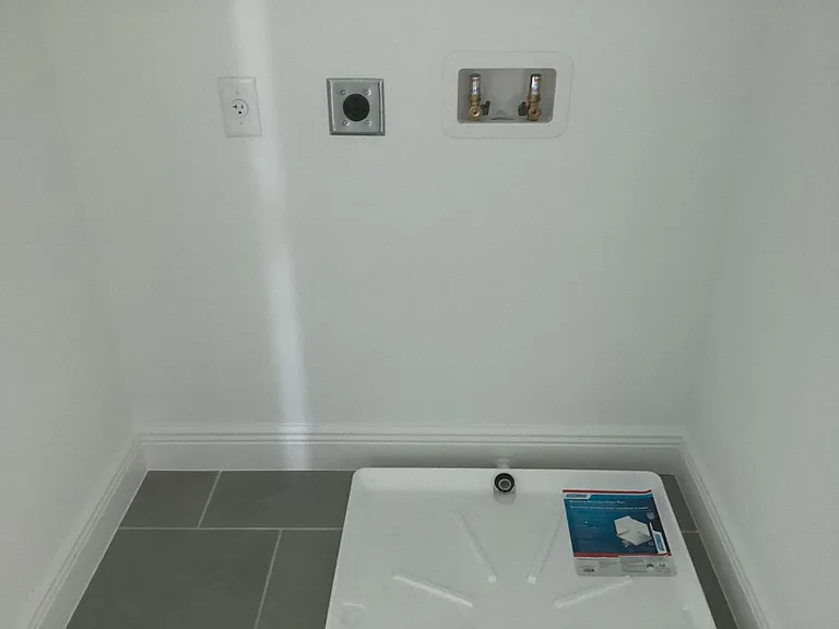 10172 Pearson Ave — Photo 25