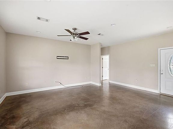 4th image of 40285 Saucier Rd