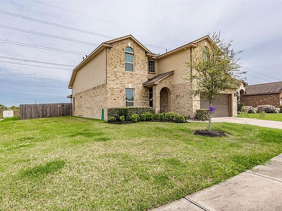 2nd image of 356 Kendall Crest Dr
